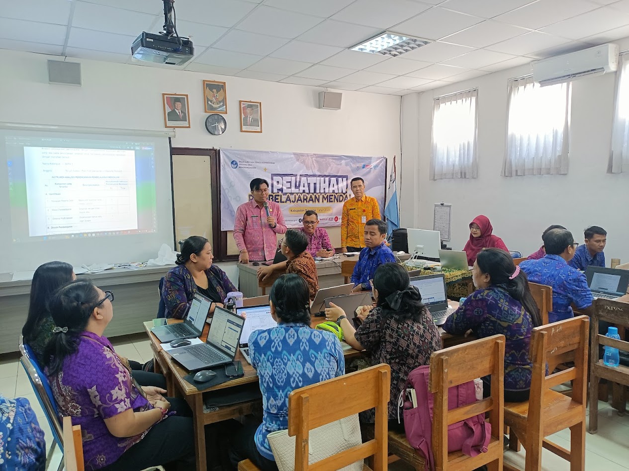 Menghadirkan Pembelajaran yang Lebih Bermakna: Kisah Putu Yudi Darmawan dari SMP Negeri 1 Sukasada