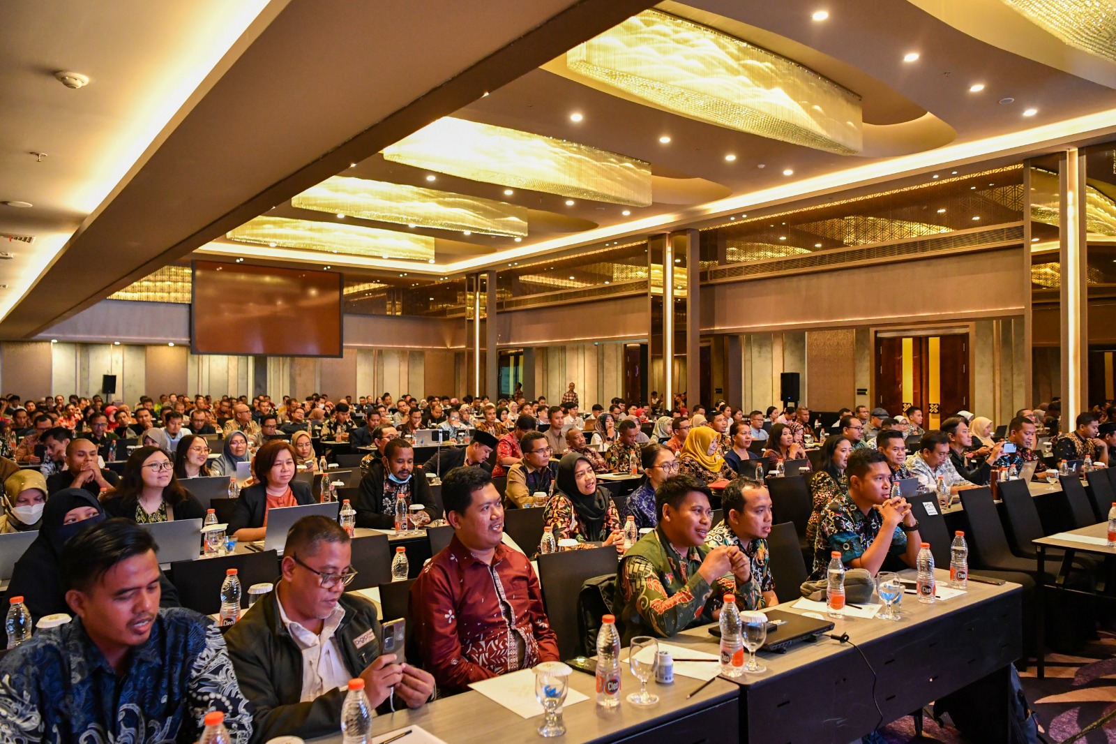 Wamendikdasmen Buka ToT Koding dan Kecerdasan Artifisial untuk Guru, Tekankan Etika dan Tanggung Jawab Digital